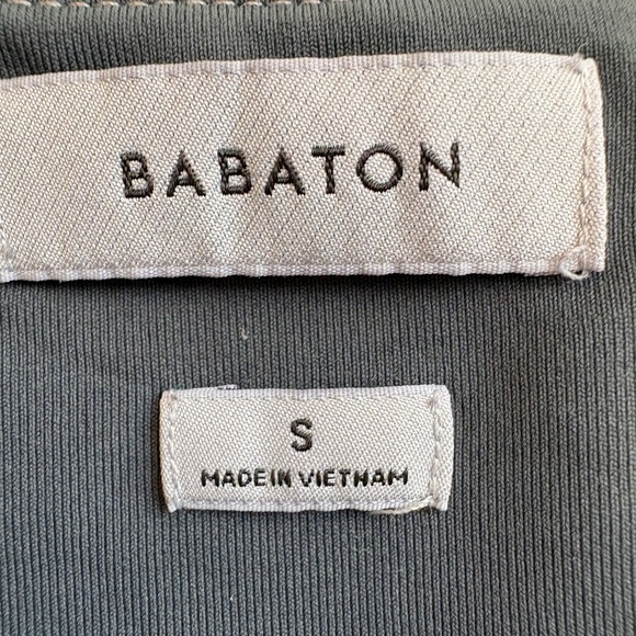 Aritzia Gray Fitted Plunging V-neck Stretchy Long Sleeve Bodysuit size Small - Picture 6 of 10